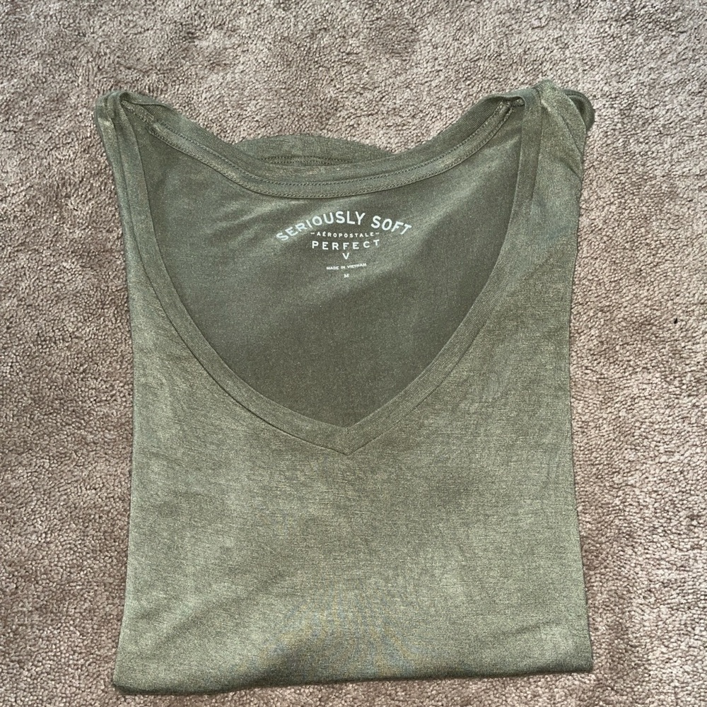 Aeropostale Seriously Soft V-Neck Tee in Olive